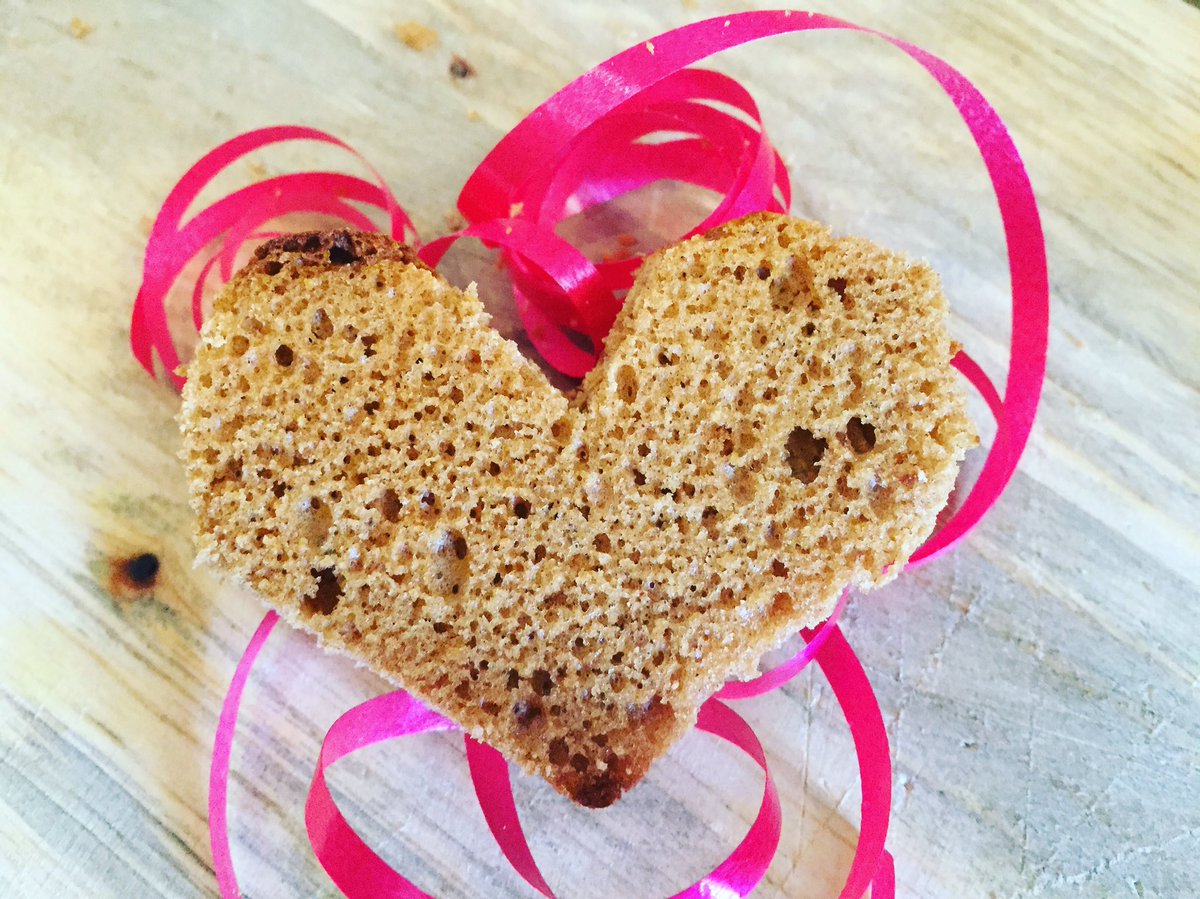 De koek is nog lang niet op #valentijnsdag #deventer