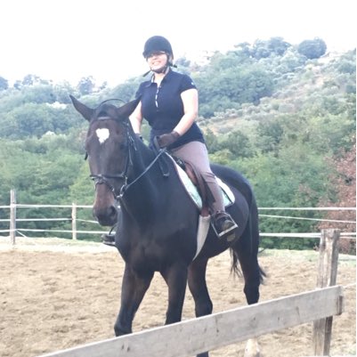 EveCost95's tweet photo. Sei l'amore della mia vita 😍 #Ulano 🐴❤ https://t.co/FrZh1v9vNn