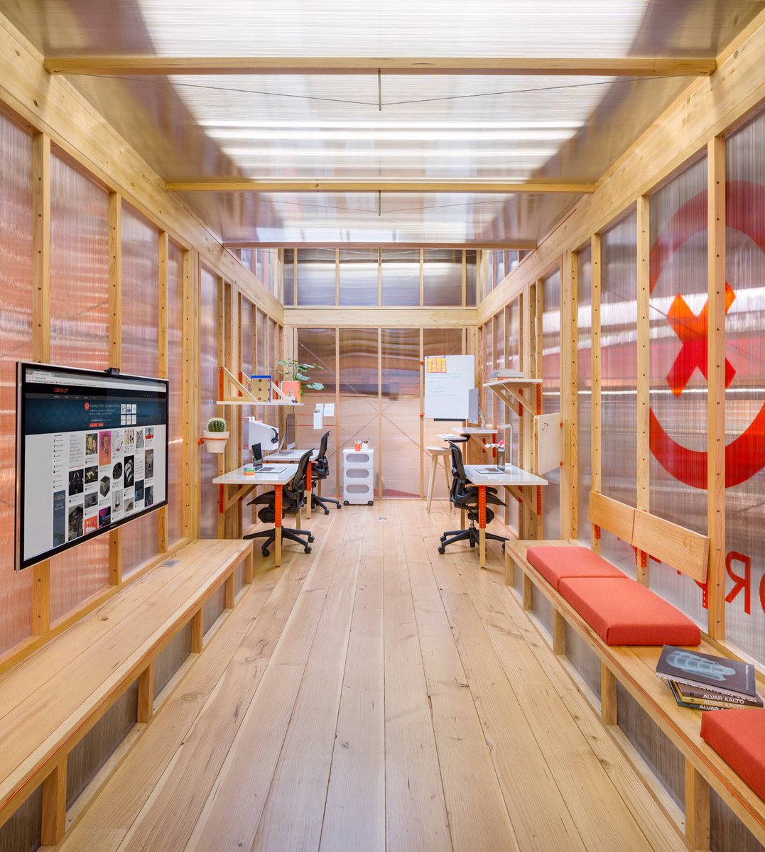 _designjunction's tweet photo. Online design community @coroflot have developed an impressive mobile work unit. Story via #djKX partner @designmilk https://t.co/33NfBWWopx https://t.co/Ls2WGmcymC