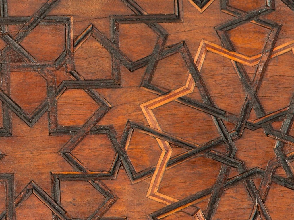 MuseoAlhambra's tweet photo. Texturas del arte hispano-musulmán: madera #TexturasMALH https://t.co/cVraQAc0vP