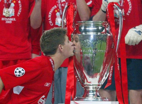 TortOrlando's tweet photo. #HappyValentinesDay2017 #allfan #stevengerrard #love #ucl2005 #liverpoolfc #CaptainFantastic https://t.co/C7N48YZpQ2