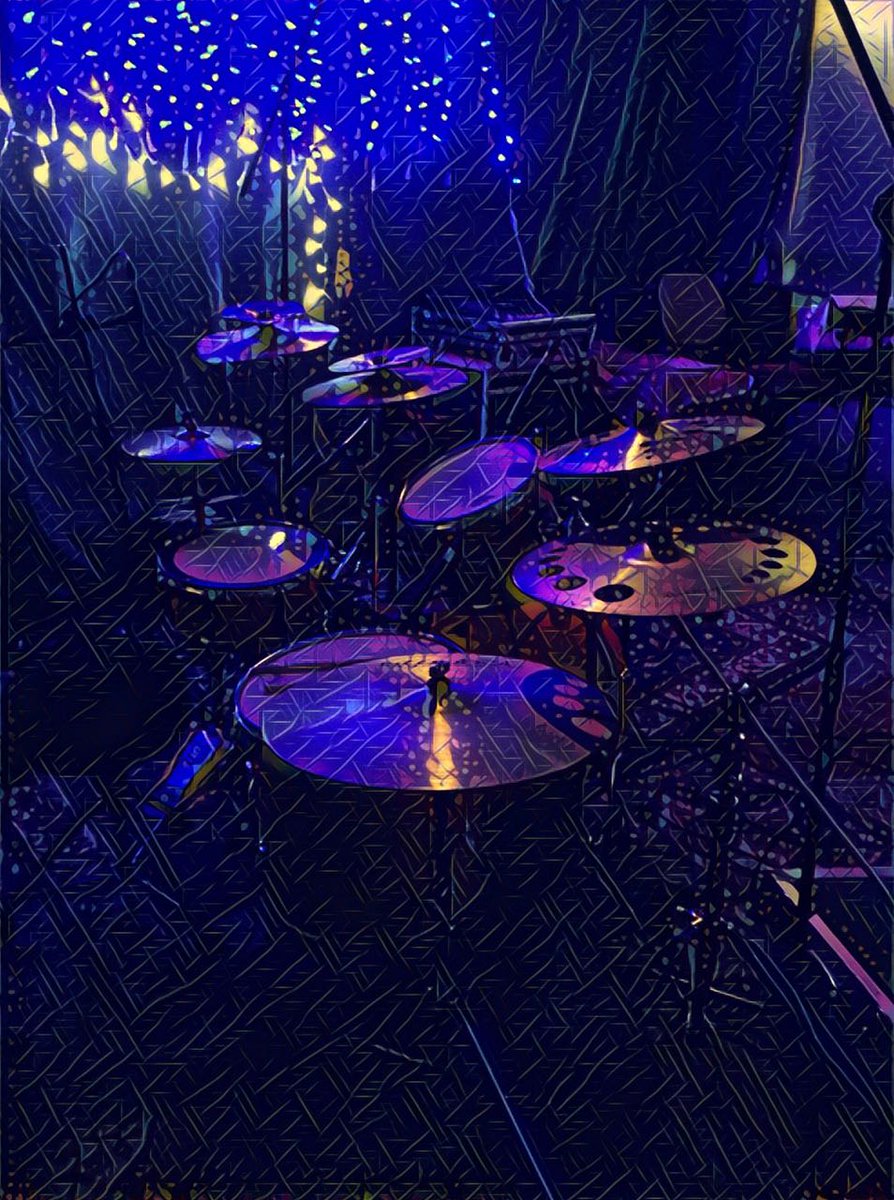 vomank's tweet photo. Drum record session @vomank https://t.co/l1QEtlfdZt