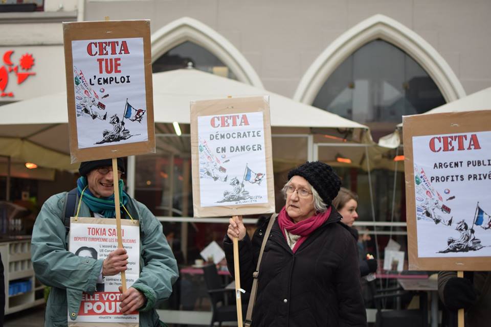 StopTAFTALille's tweet photo. Demain nous serons à Strasbourg pour faire entendre nos voix! Les européens ne veulent pas du #CETA 
#stopCETA #MakeLoveNotCETA https://t.co/wcRxfBQdIN