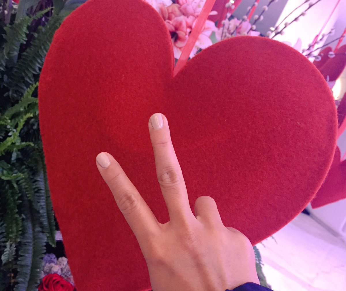 Yang di Jakarta jangan lupa, cinta pasti nomer 1, tapi Gubernur nomer 2 ❤️😊 #VoteAhok #HappyValentine #SpreadLoveNotHate