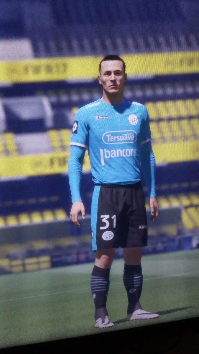 ClaudioVicente9's tweet photo. @imanoll6 ya esta en #FIFA17 Imanol González https://t.co/MxT4bBUcuh