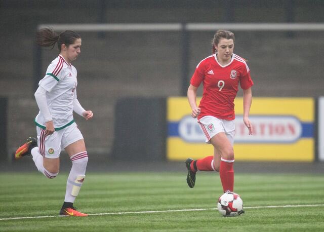 FAW_Womens's tweet photo. ⚽️GOALL!!!! Cassia Pike puts Wales on the score sheet!
Wales 1 - 4 Hungary
#TogetherStronger https://t.co/Cn220YuFnz