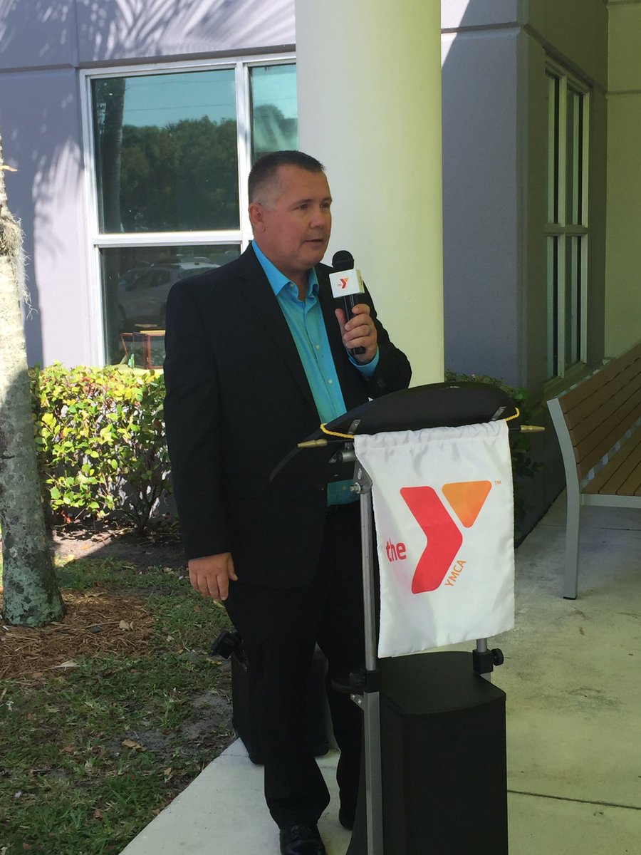 Johnston_BethA's tweet image. @YMCAofSPBC Grand Re-Opening Boynton Beach #wellnessrules #flbluelife #missionparallel