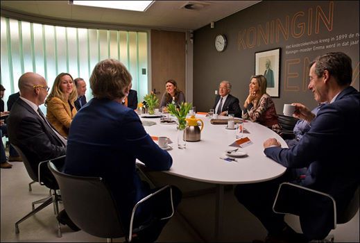 #Koningin #maxima brengt #werkbezoek aan <a href="/emmaatwork/">Emma At Work</a> in <a href="/AMC_NL/">Dit account is inactief</a>. Het was te gek, we waren erg onder de indruk! #Trots! @OranjeFonds bedankt!