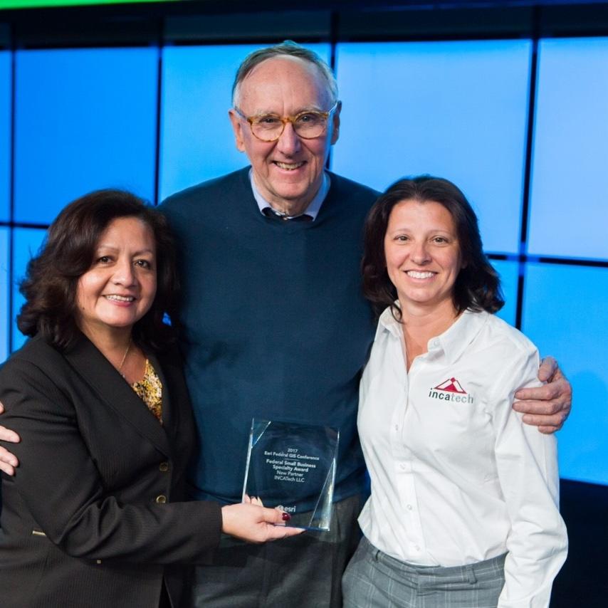 Esri's tweet photo. Small business partner awardees talk about Next Generation GIS today @esri #FedGIS  at 12:15 pm in Workshop Theatre 2 https://t.co/0wZbaL1hKg