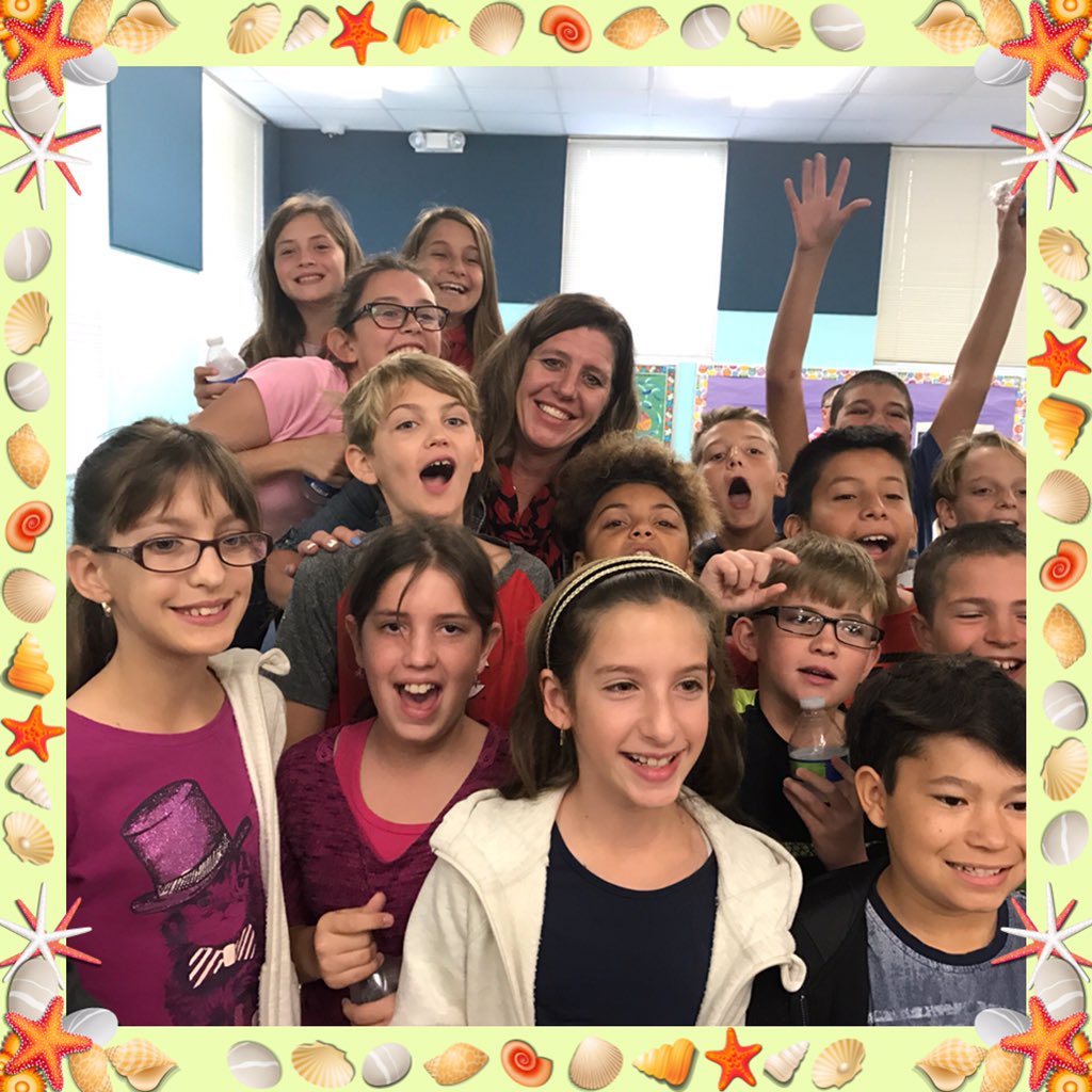 FMBeachSchool's tweet photo. The FMB Kids Foundation recognized Jennifer Martin with the Golden Coconut award.  This award recognizes exemplary teaching😎 https://t.co/MEORlkruTs