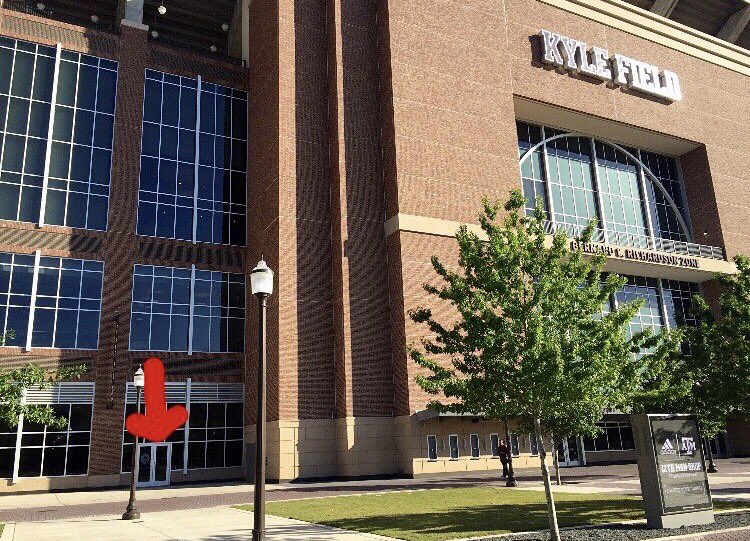 AggieElites's tweet photo. Our first informational is TONIGHT @ 7PM in the Letterman's Lounge. Find us on the North side of Kyle field, across from the MSC! https://t.co/mCfu7zxY0t