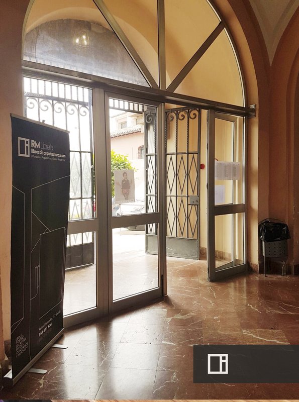 LibrosArq's tweet photo. Desde hoy hasta el viernes, estaremos en la 6ª edición de #Apiarium #DiseñodeInteriores #EscueladeArte #Sevilla https://t.co/IVGPgJ61Iy