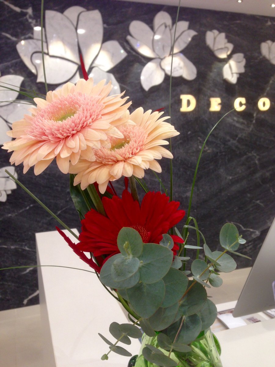 DecorMyynti's tweet photo. Hyvää Ystävänpäivää / Happy Valentine's Day #HyvaeaeYstaevaenpaeivaeae #happyvalentinesday #ystävyys #love #friendship #DecorH #helsinki https://t.co/XAQwquLa6H