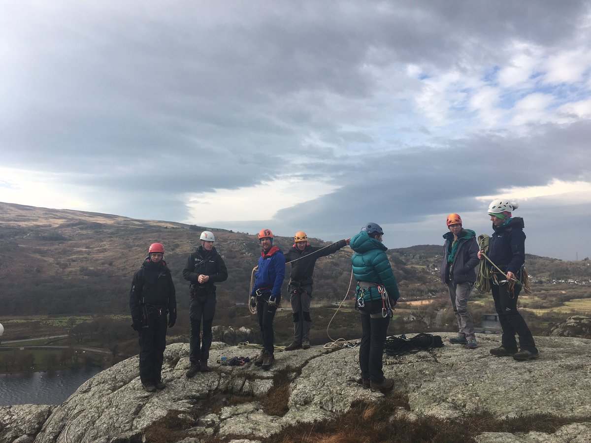 CConnor_OBT's tweet photo. Staff training at Loin Rock in Llanberis! #outwardbounduk #becomingbetter https://t.co/HWPADqJNPB
