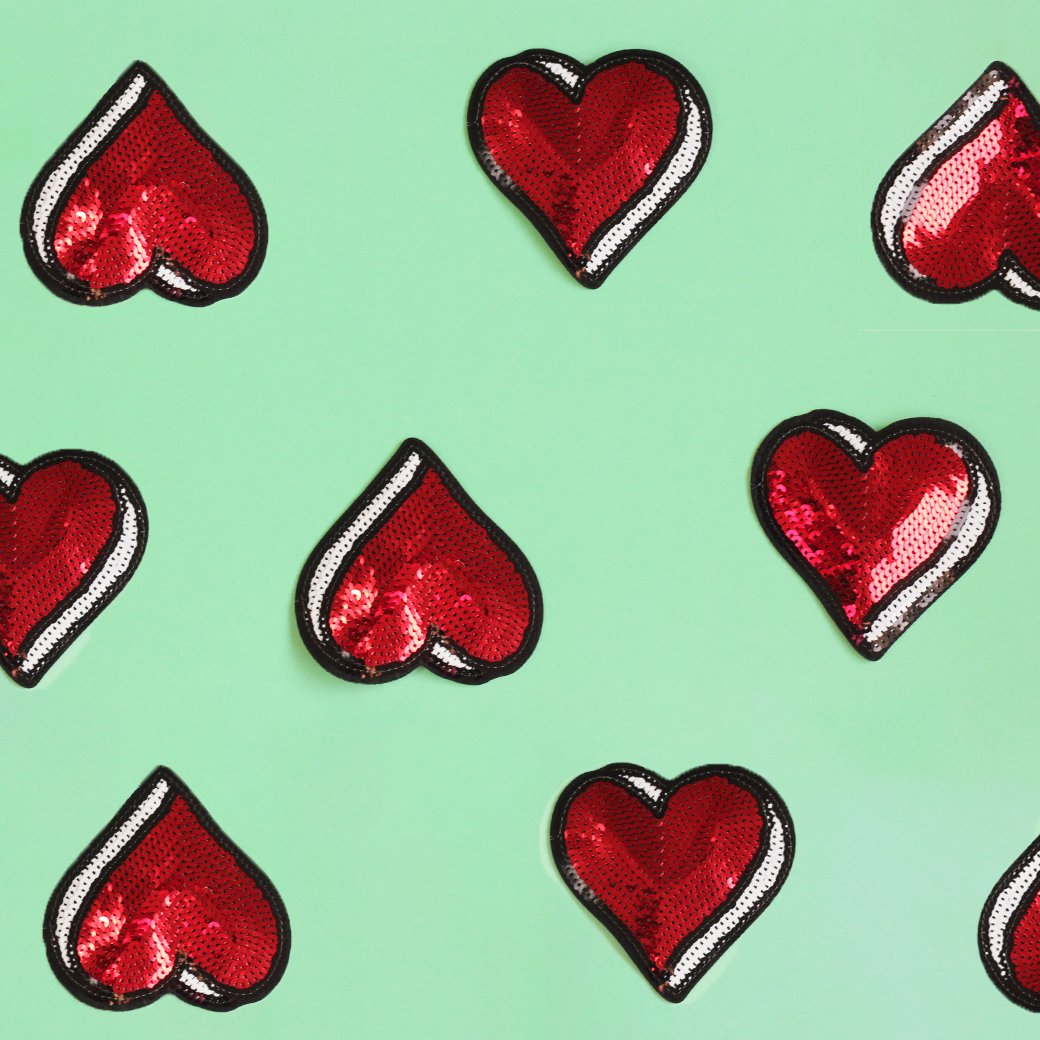 vintagelicks's tweet photo. More #valentines inspiration from Vintage Licks HQ #valentinesgift #valentinesday2017 #fbloggers #loveheart https://t.co/AFczRoPfRz