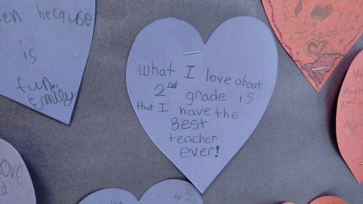 OmahaPubSchool's tweet photo. Happy Valentine's Day from our 2nd graders @GomezHeritage! #LoveOPS #OPSProud https://t.co/CLO0k5fiax