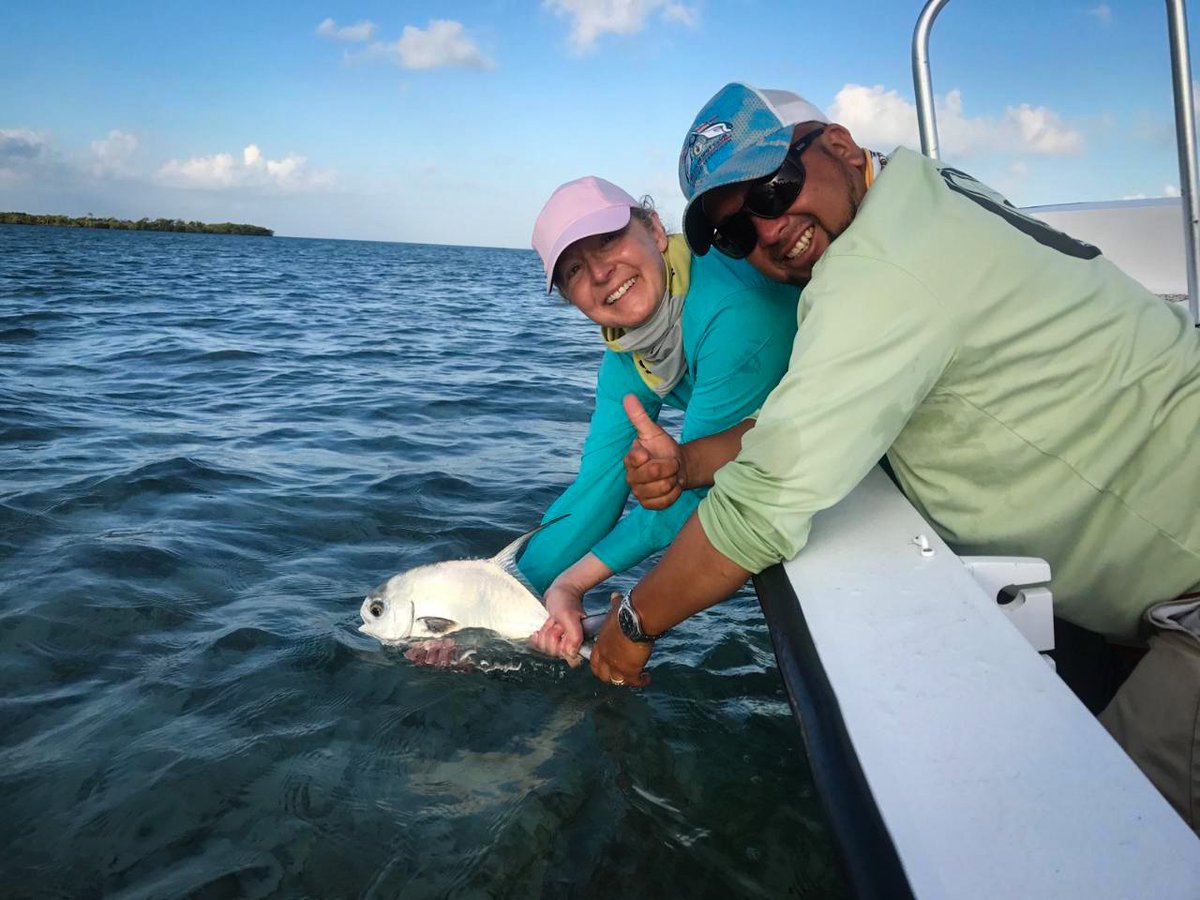 fishbelize's tweet photo. This week's fishing report is online.  Nice permit Sarah! https://t.co/hMBoQwBVIr #belize #fishing #vacation #bonefish #permit #tarpon https://t.co/uTjSytKRpU