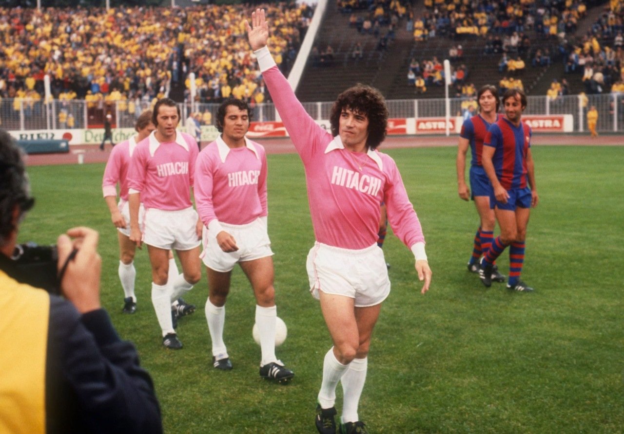 Happy Birthday Kevin Keegan, born Day 1951. 