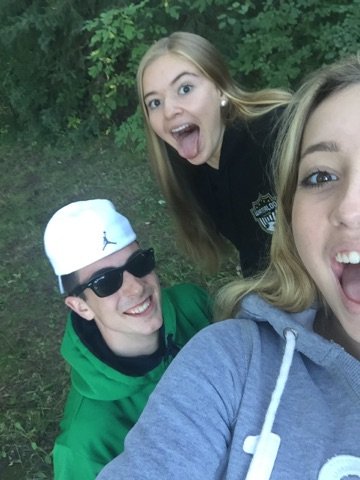 calliedougall's tweet photo. big happy birthday to this kid ❤ thanks for being the best friend and the best baller out there!! #respecttheball 🏀@Allen_ma23 https://t.co/eoCFerVXaB