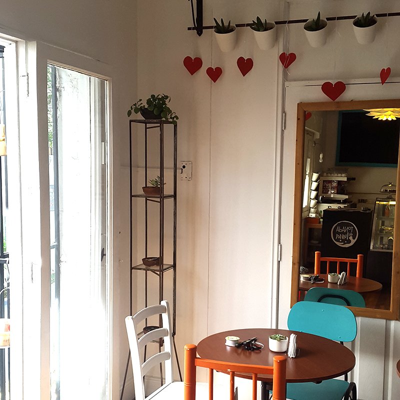 tonadaluna's tweet photo. Desde #TonadaDeLuna les deseamos el mejor día de SAN VALENTIN del Mundo. Les esperamos para llegarles al Corazón un Través de un buen #café https://t.co/z3xpZulGDg
