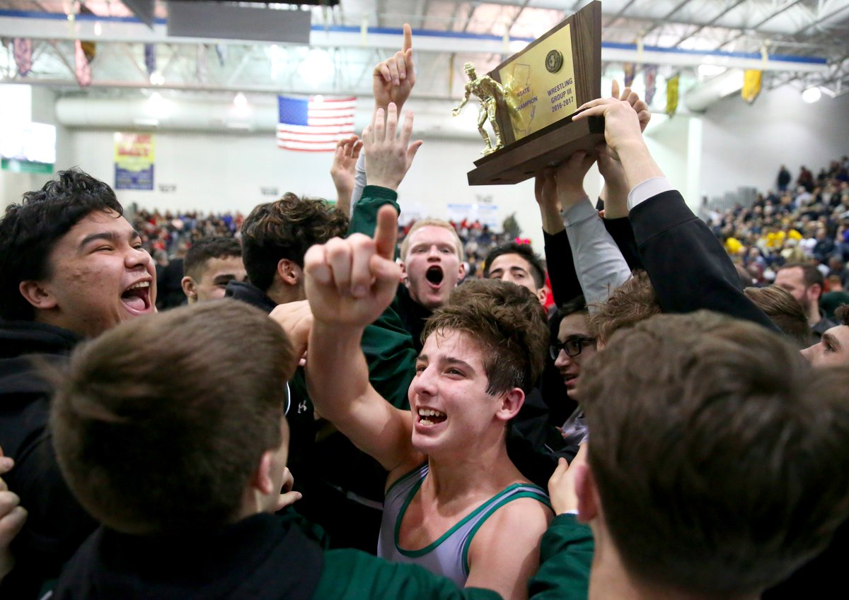 The FINAL NJ.COM TOP 20: Shaking out, shaking up after the groups. IT'S WORTH A LOOK: highschoolsports.nj.com/news/article/-…