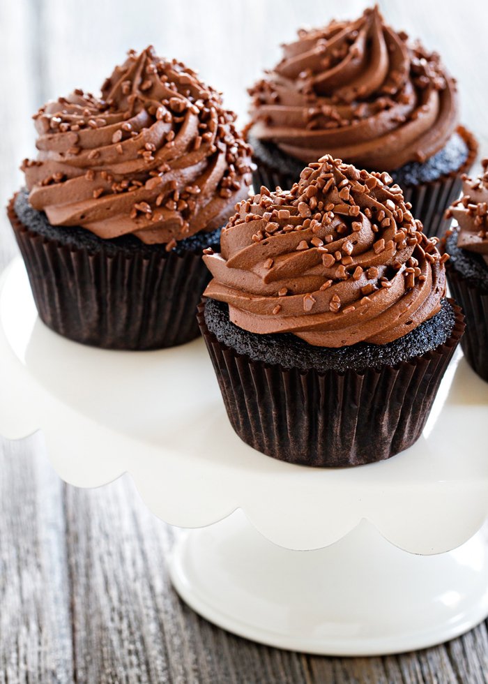 "@dxrkheirs -nii.. Happy Valentine's Day, ne. I made some 'chocolates' for you. Hope you like it."