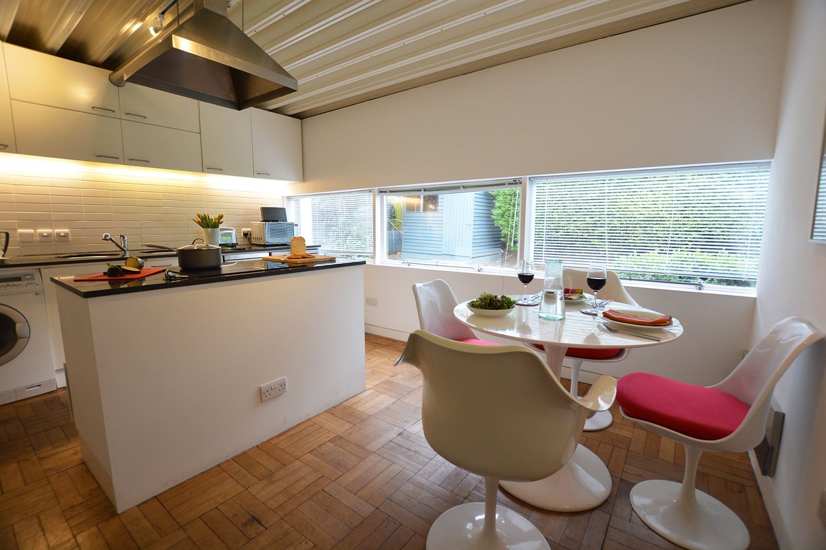 BestEscapes's tweet photo. The gorgeous Ellis-Miller House #Ely currently has 20% off until 31st March, Don't miss out on this fantastic offer! https://t.co/2iFV3ZmGwX https://t.co/CDJsgb5Ei7