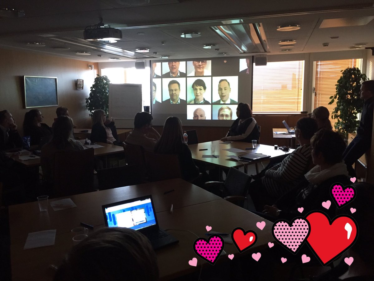 vaisanne's tweet photo. Palvelua peliin -päivä onnistuneesti ohi! #yhteistyö #onenordeateam #yhteenhiileen 👊🏻 https://t.co/2clVCgfhh6