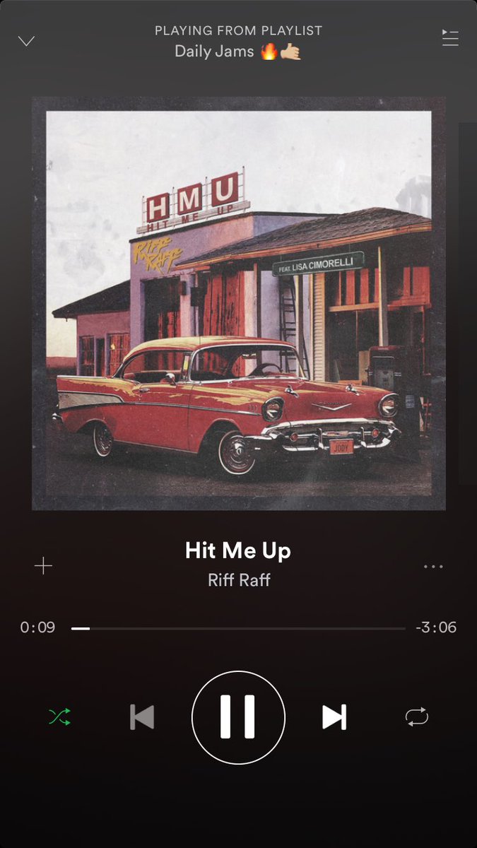 ZeReaICimorelli's tweet photo. How I start my morning 🔥😂 @LisaCim  @JODYHiGHROLLER https://t.co/e8I9ccRg9S
