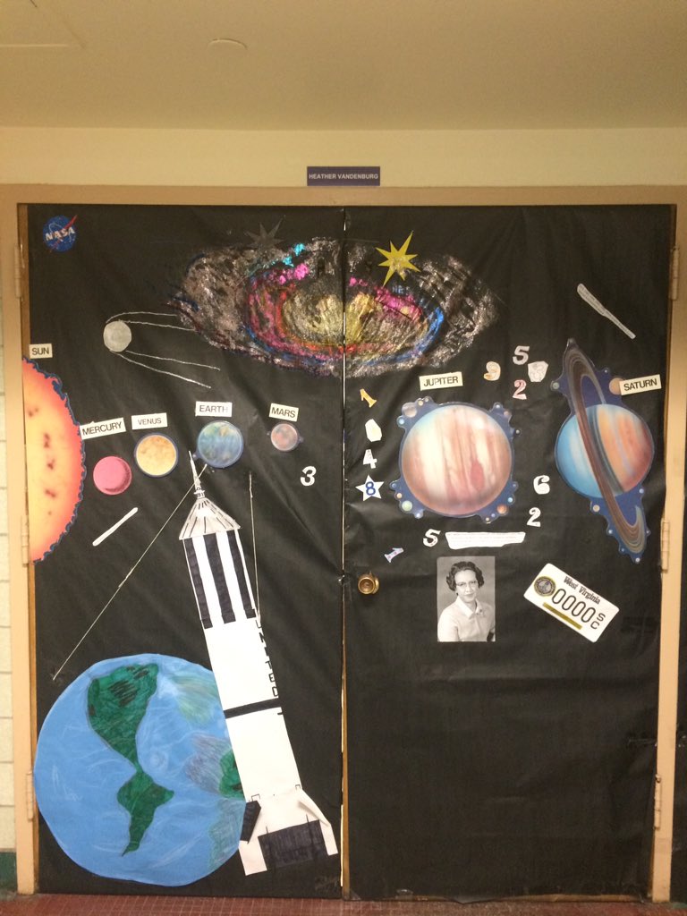 Shannon Johnson On Twitter Ams Students Decorating Doors To