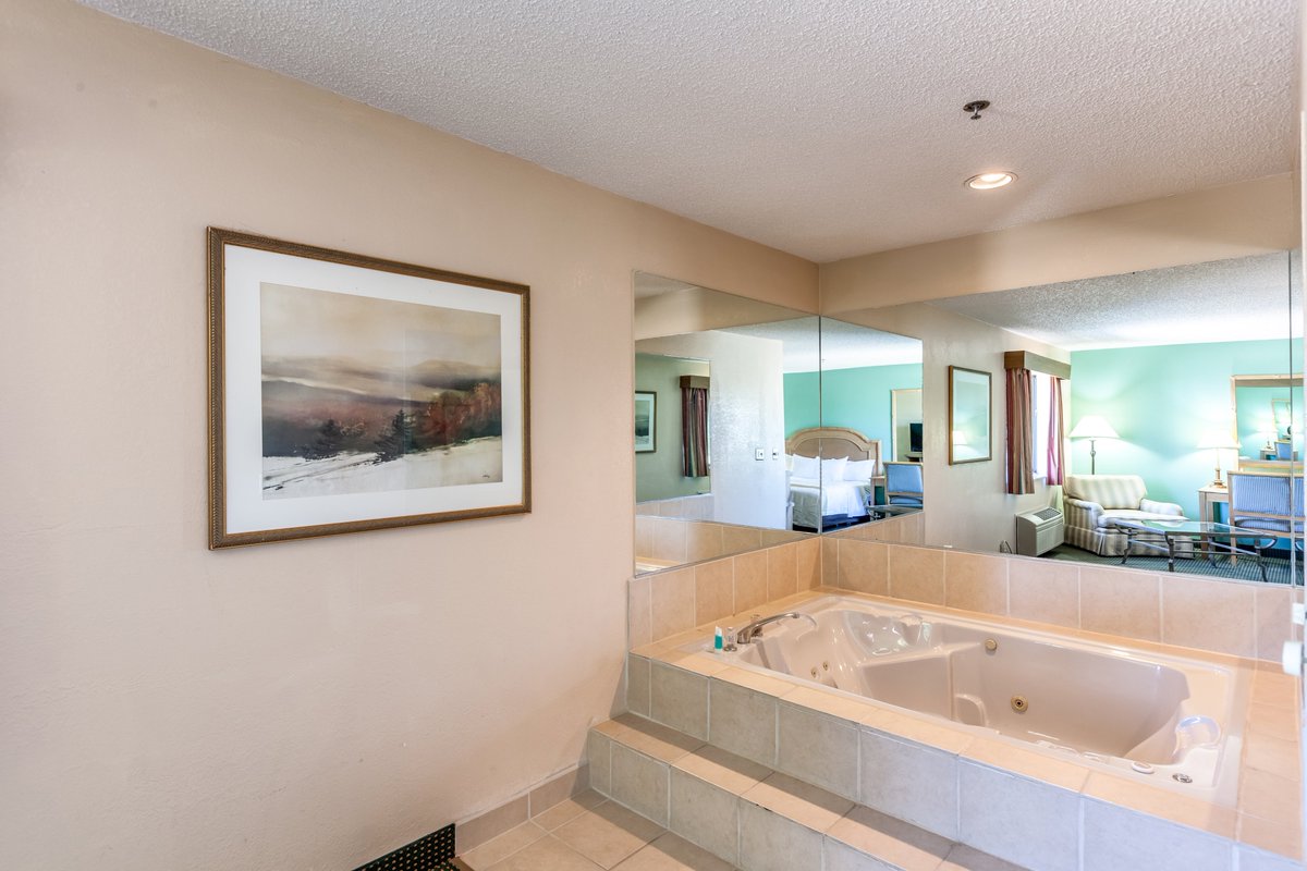 #Women want nothing more on #ValentinesDay! #nocleaning #nocooking #bubblebath #nokids #drysauna #YESPLEASE #happyvalentinesday