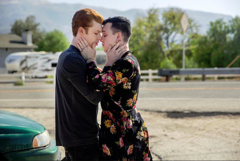 GalagherFanatic's tweet photo. #happyvalentinesday #ianandmickey #love #gaylove #iangallagher #mickeymilkovich #cameronmonaghan #noelfisher https://t.co/XKUuVJCpMa