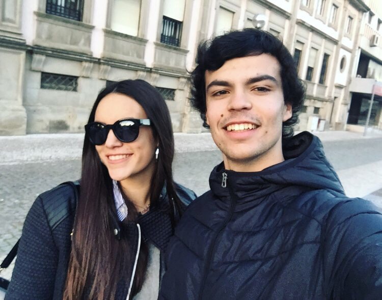 ruteleigo's tweet photo. @DanyySilvaa25 #FriendzoneDay 💚😂 https://t.co/6m9872Bi1p