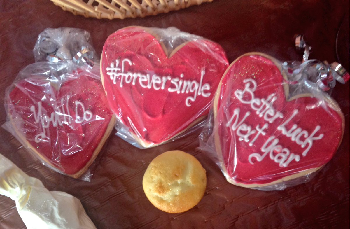 AlexBrownYXE's tweet photo. Next: we chat with @CBSinfullySweet about their valentines (and anti-valentines) sweets! @CTVReginaLive https://t.co/AzsspJymGw