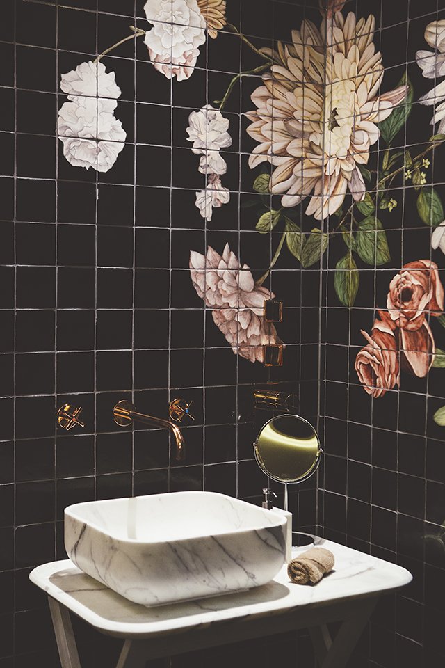 We focus on abdominal massage before our treatments as your skin shows when your #gut is unhappy. Find out more here bit.ly/GazelliHouse