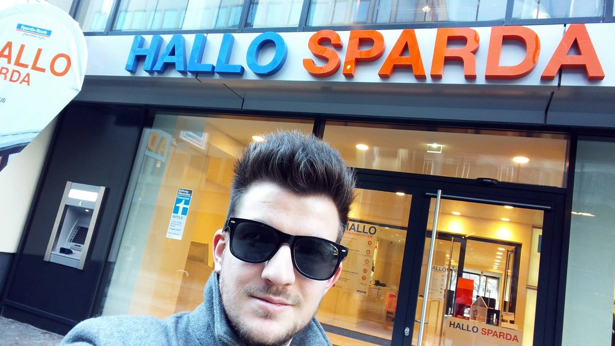 "HALLO Sparda" app is online and already more than 25% of 1000 employees have downloaded it within a few hours! <a href="/SpardaBerlin/">Sparda-Bank Berlin</a> #EmployeeApp