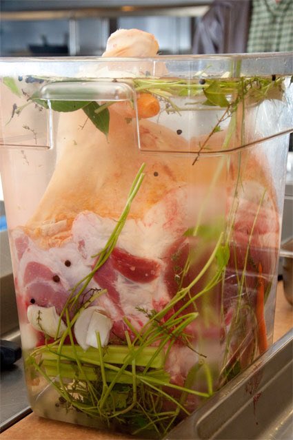 ColeSisters1915's tweet photo. Wet Curing Ham for the Big Smoke Out! SecretFamilyRecipe #foodie #foodporn #southernliving #NonGMO #Hammertime #smoker #pignosed #preserve https://t.co/xihkIhvv4t