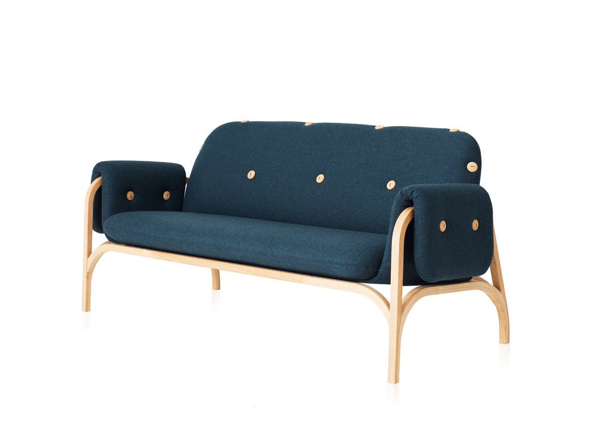 theretrostore's tweet image. Front’s Button Sofa Honors Swedese’s Scandinavian Heritage dlvr.it/NN5Sf9 #HomeFurnishings #Main #FrontDesign