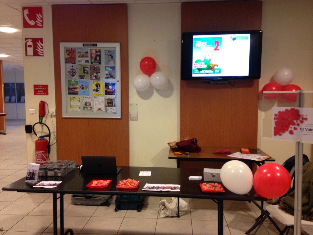 LaureneDia's tweet photo. Opération #Coovia vous aime pour la St Valentin. Much Looove for today https://t.co/TIlRwIO4OR