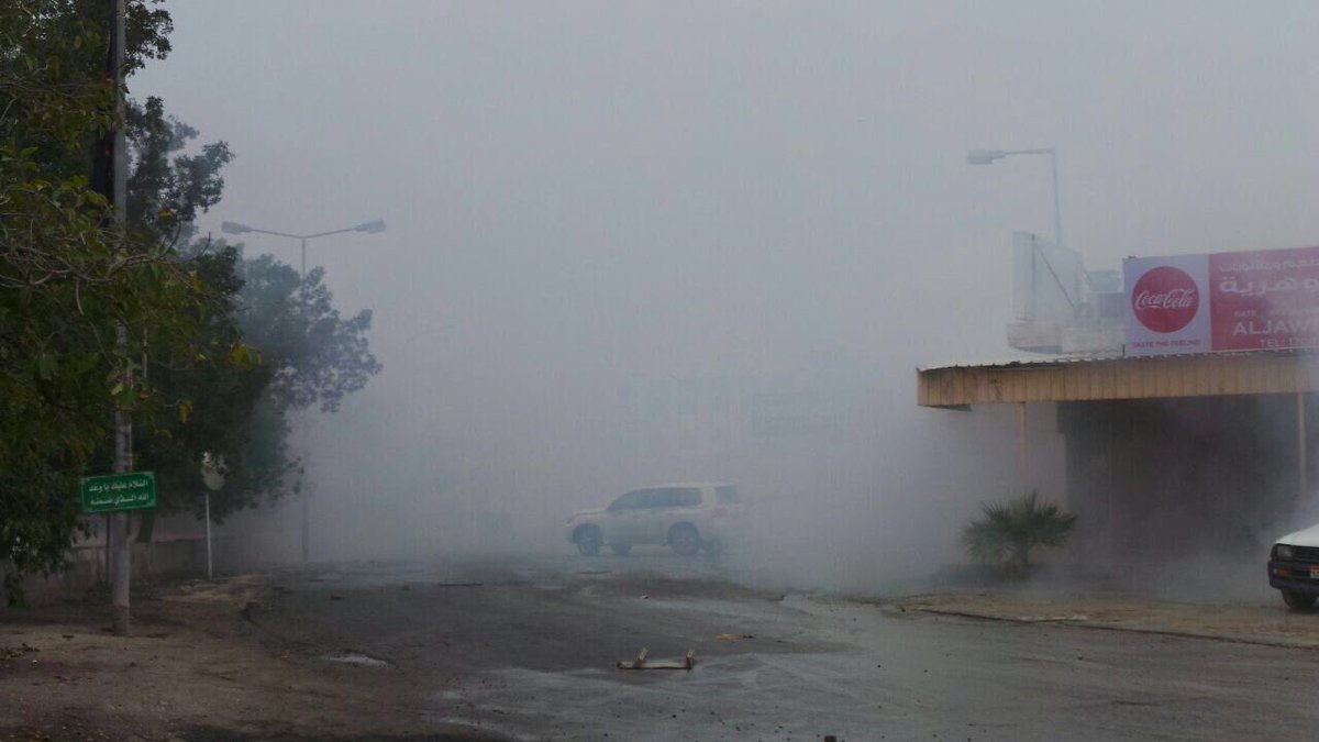 LuaLuaURDU's tweet photo. #Bahrain k shehr #AALY #diraz #newydrat #sanabis mai #security_forces k taraf se naka bandy, #bahrainy awam par #zulum ka selsila jary https://t.co/TIifcXreGH