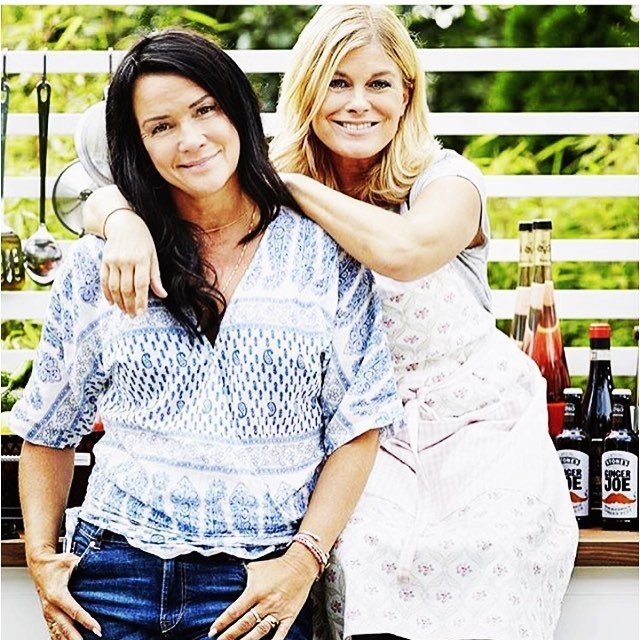 Lifeline tweet media