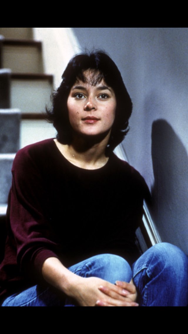 Happy birthday Meg Tilly (1960). 