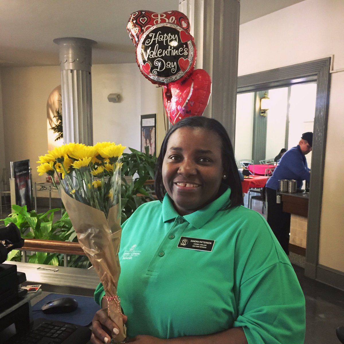 UGADining's tweet photo. Ms. Sandra wants to wish all of her Boo's at @universityofga a happy #ValentinesDay today 😍 https://t.co/td3pI3d0MH