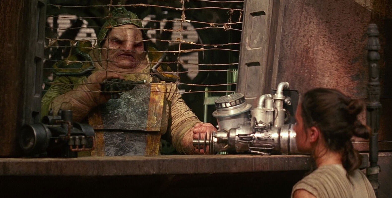 Hoje é aniversário do Simon Pegg, o Unkar Plutt de Star Wars. Happy Birthday     