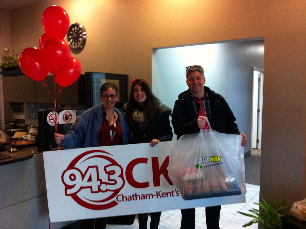 943CKSY's tweet image. We just Spread the Love to Tracy at @TekSavvyBuzz! #valentines 

Off to the next winners office!!