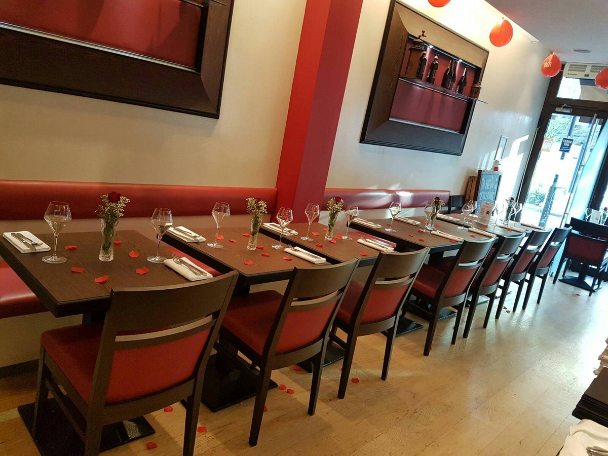GiusiAtChiswick's tweet photo. Getting ready for a special evening today https://t.co/5QpJ5LdDZy