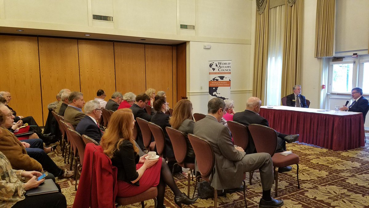 WorldAffairsKY's tweet photo. @GLIchamber and @WorldAffairsKY hosted @DouglasGeorgeCG of @CanCGDetroit at @UClubLouisville this morning for a Members Briefing. #CDAWeekKY https://t.co/lLZC5sJdyg