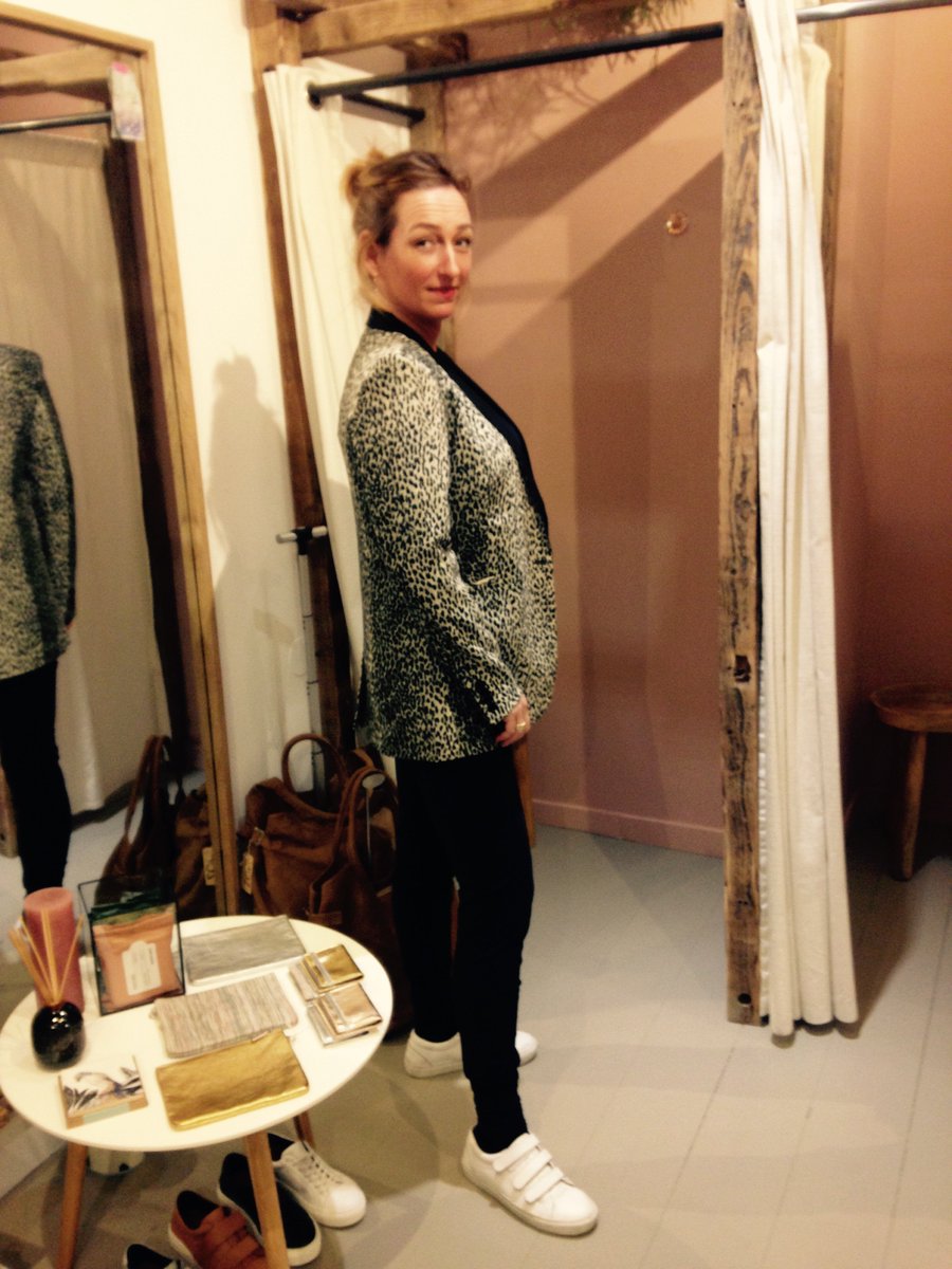 OnceUponaTree.nl tweet media