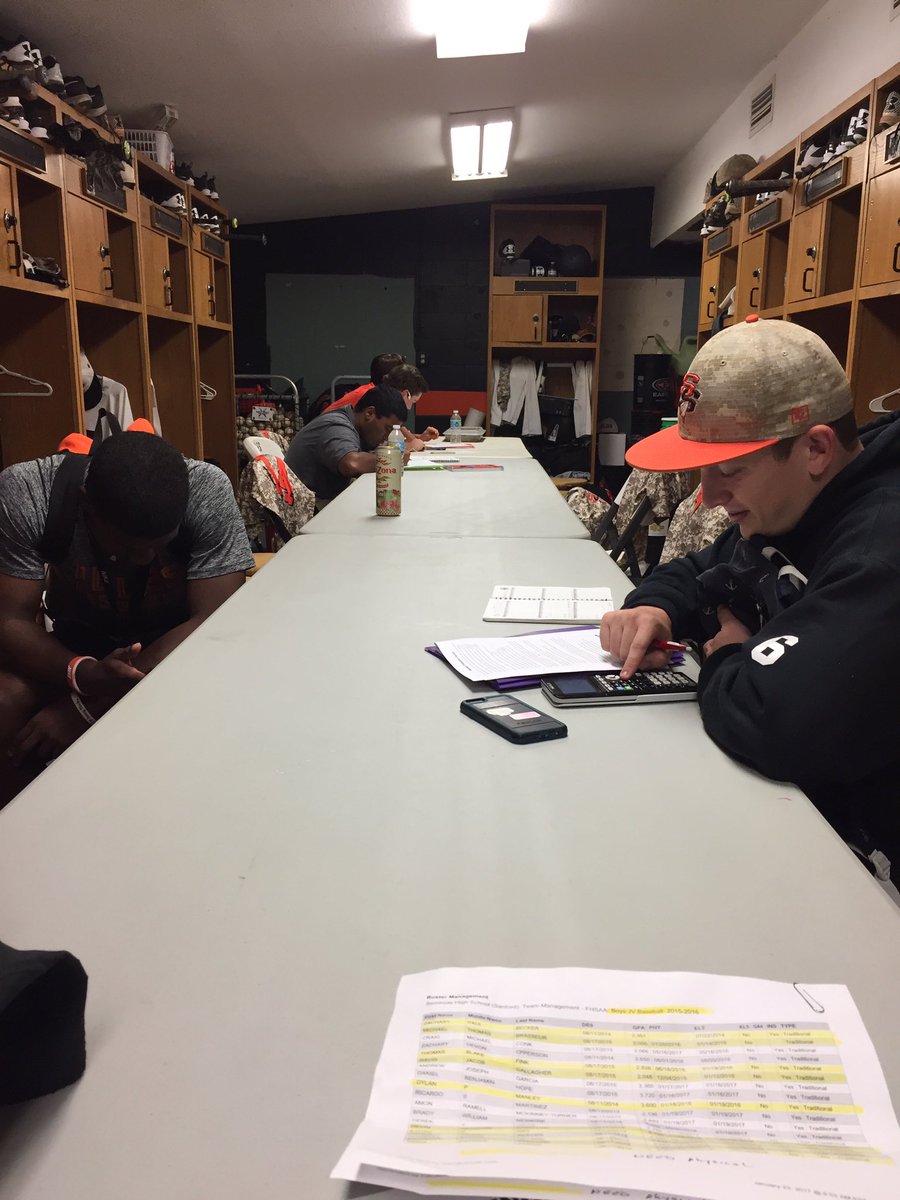 SeminoleAthlet1's tweet photo. Homework! Followed up by our pre game dinner. Game time 7:15 at Seminole HS #seminolebaseball https://t.co/b6i7Xnf2lY