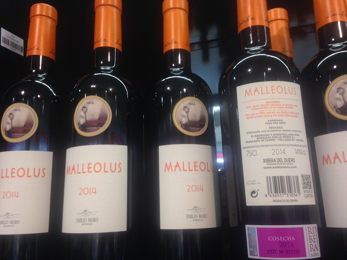 Antes de salir de España, llevémonos algo de lo mejor del país.
Por ejemplo ese gran #vino de <a href="/jmoroes/">José Moro</a>
